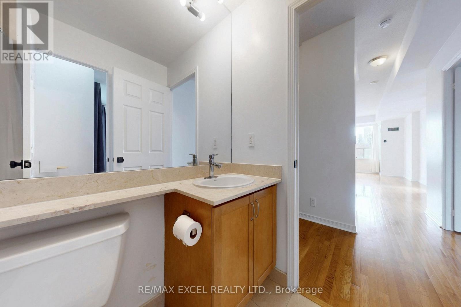 415 - 736 Spadina Avenue, Toronto, Ontario  M5S 2J6 - Photo 24 - C12962286