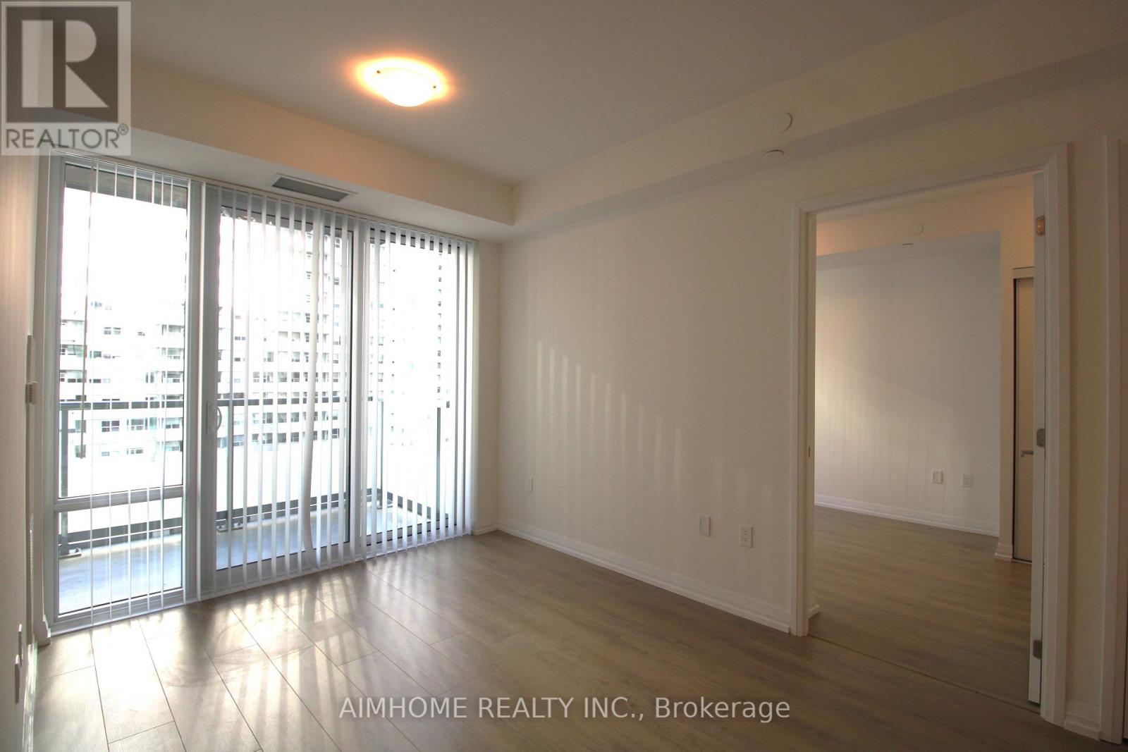 1020 - 50 Dunfield Avenue, Toronto, Ontario  M4S 0E4 - Photo 11 - C12962306