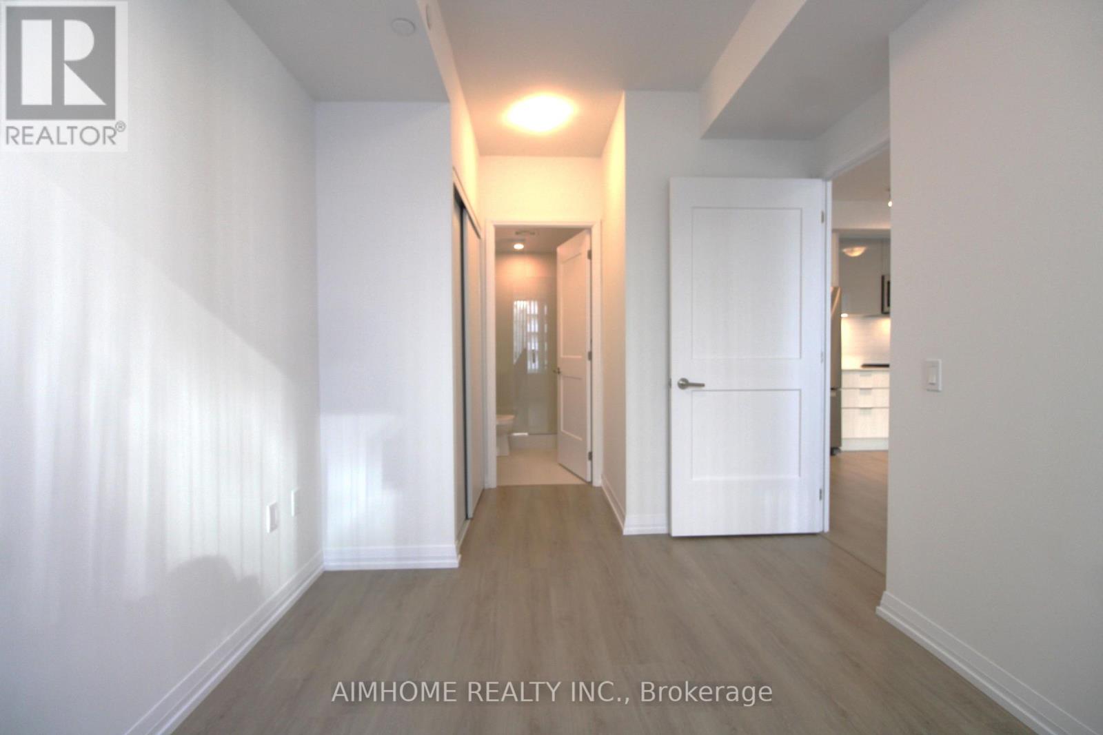 1020 - 50 Dunfield Avenue, Toronto, Ontario  M4S 0E4 - Photo 13 - C12962306