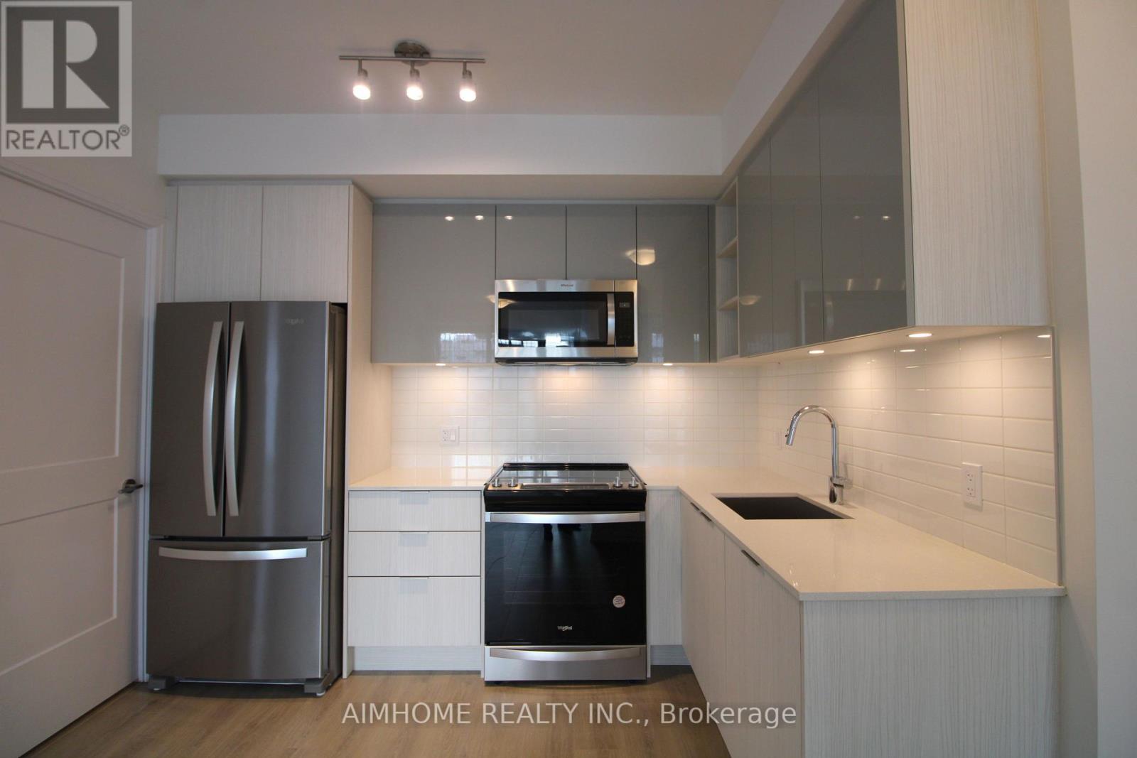 1020 - 50 Dunfield Avenue, Toronto, Ontario  M4S 0E4 - Photo 7 - C12962306