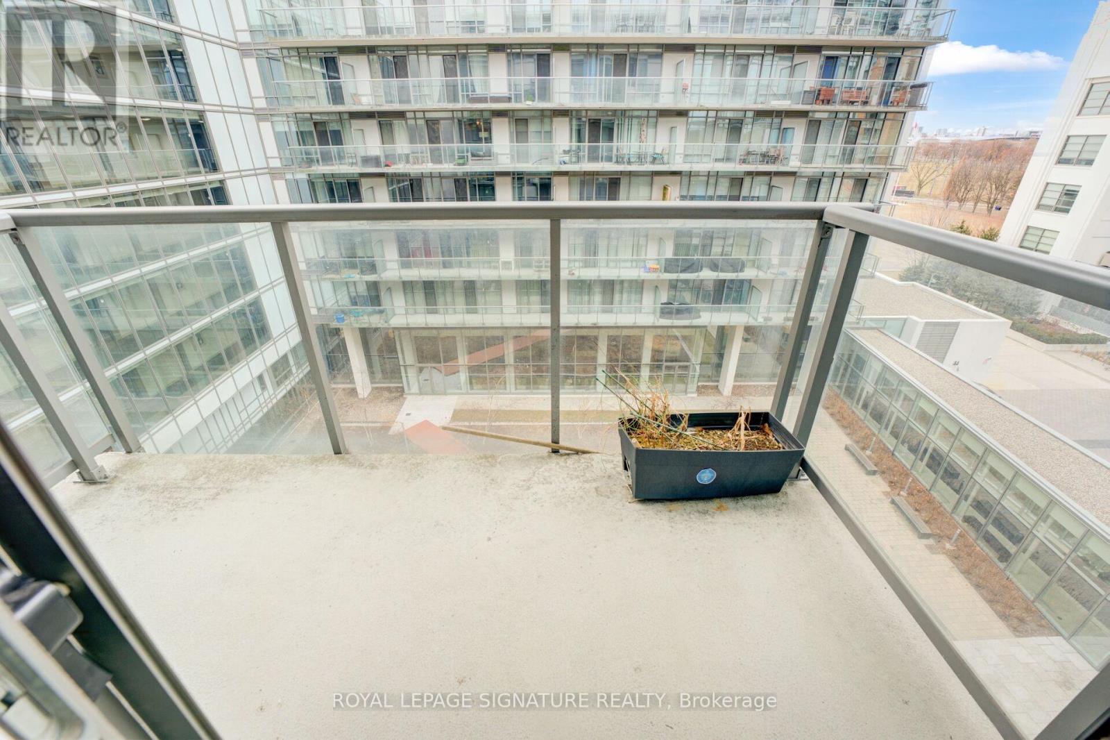 602 - 90 Stadium Road, Toronto, Ontario  M5V 3W5 - Photo 34 - C12907276