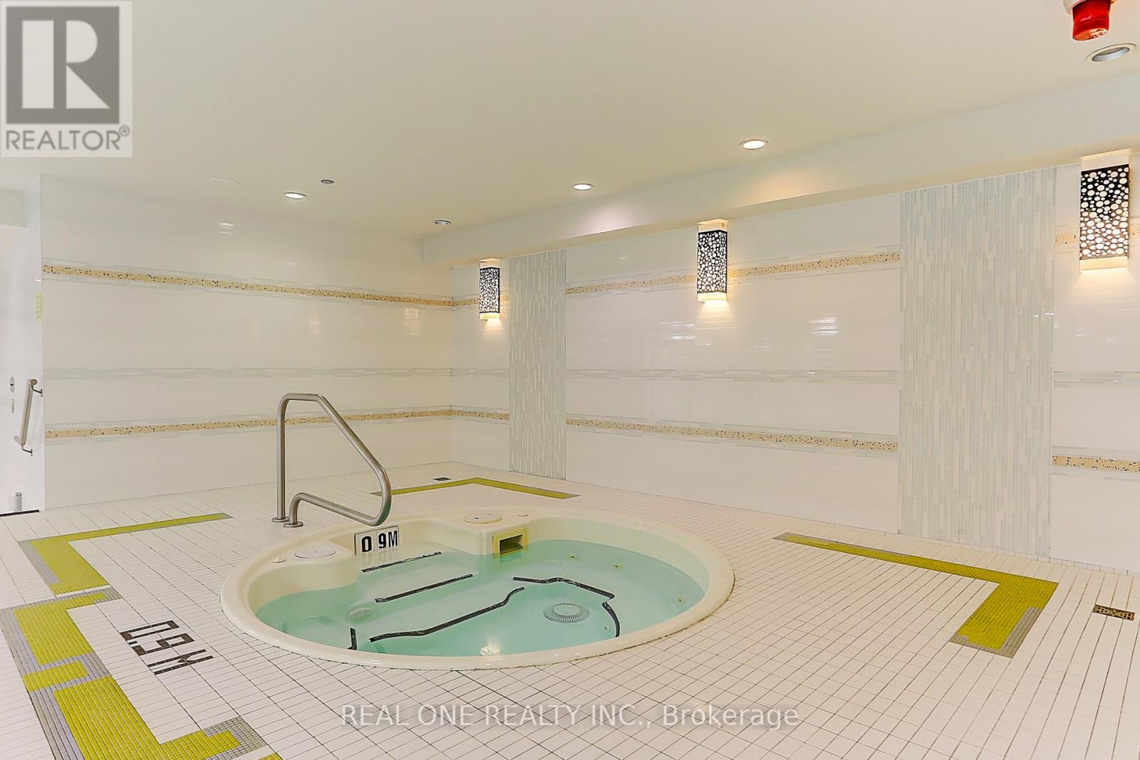 606 - 89 South Town Centre Boulevard, Markham, Ontario  L6G 0E8 - Photo 19 - N12962290