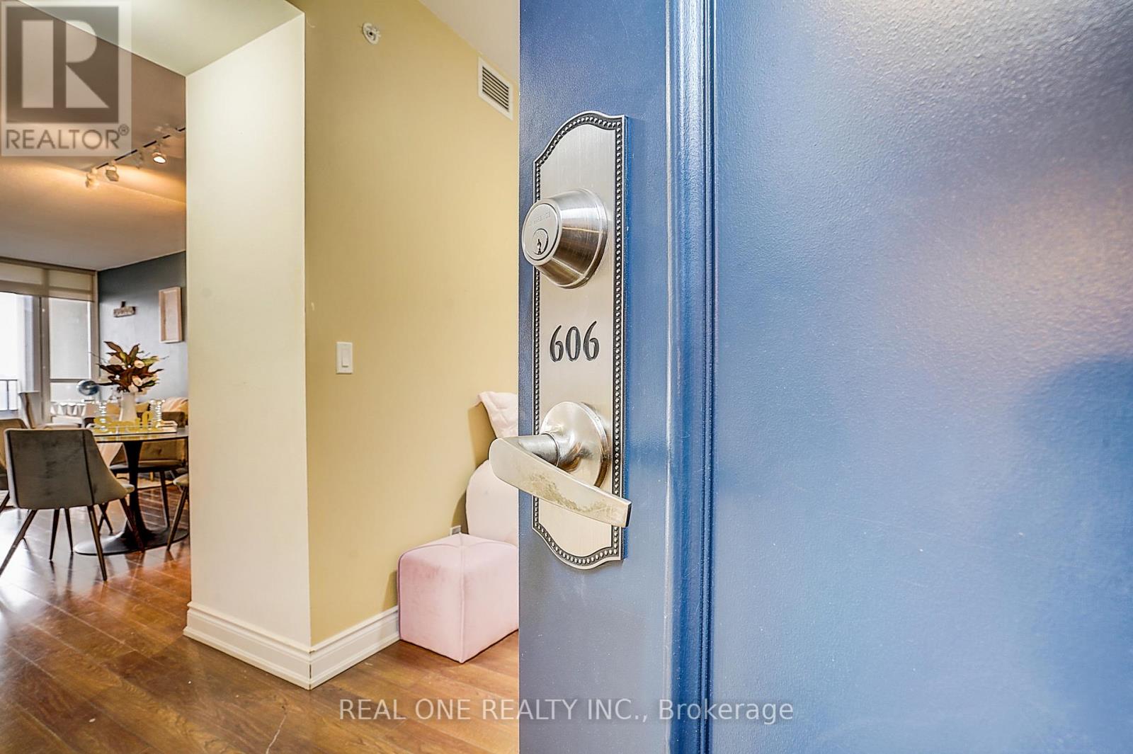 606 - 89 South Town Centre Boulevard, Markham, Ontario  L6G 0E8 - Photo 6 - N12962290