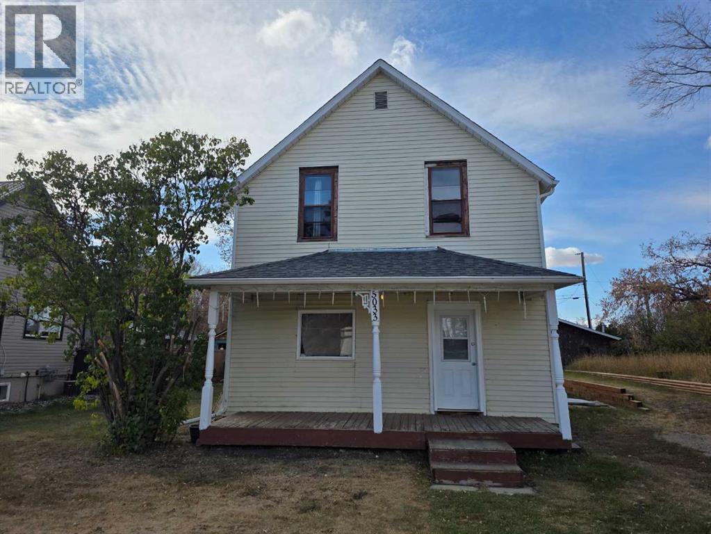 5033 48 Street, Sedgewick, Alberta