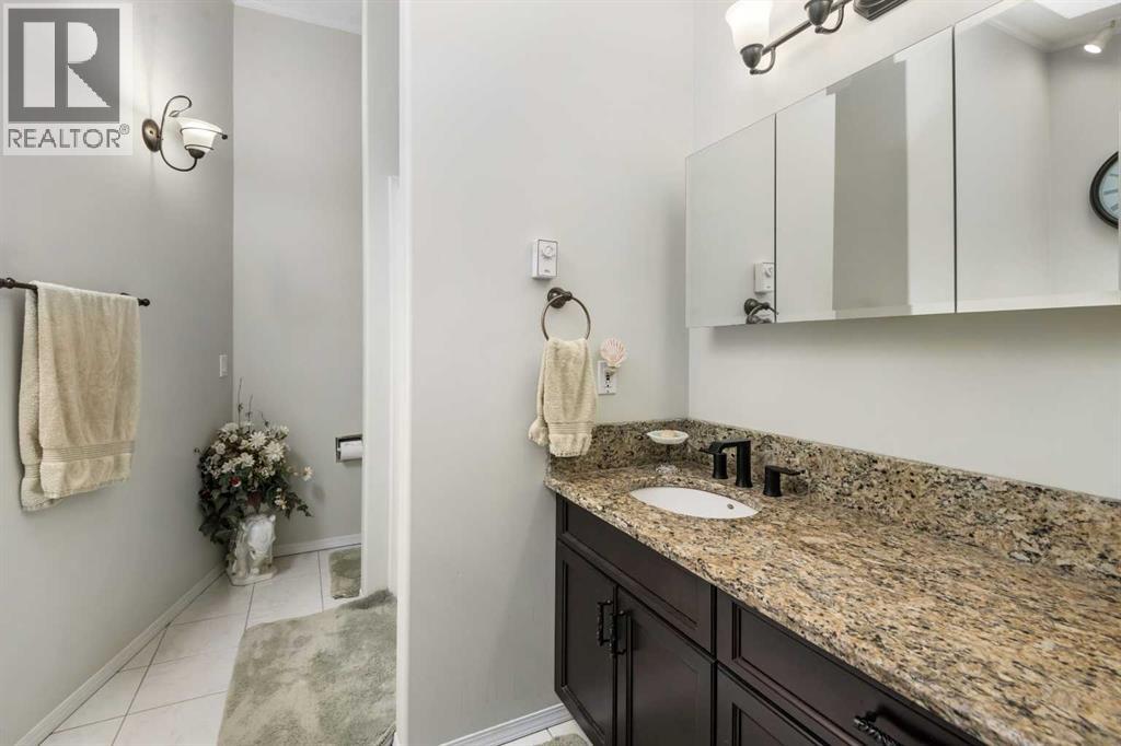 33194 Twp Rd 284, Rural Rocky View County, Alberta  T0M 1L0 - Photo 18 - A2293807