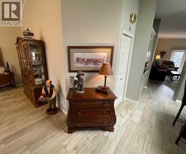 33194 Twp Rd 284, Rural Rocky View County, Alberta  T0M 1L0 - Photo 7 - A2293807