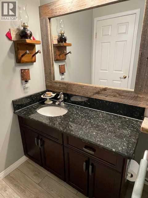 33194 Twp Rd 284, Rural Rocky View County, Alberta  T0M 1L0 - Photo 14 - A2293807