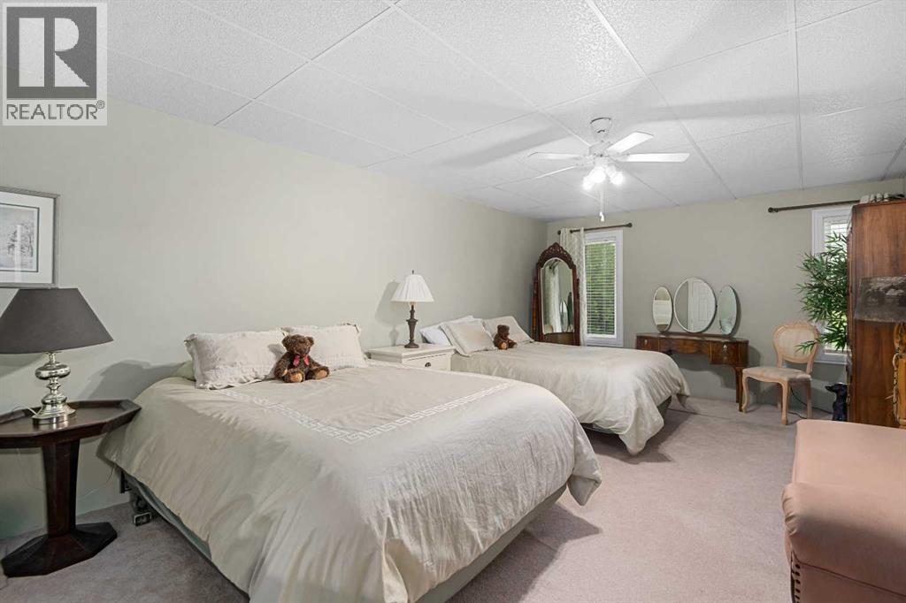 33194 Twp Rd 284, Rural Rocky View County, Alberta  T0M 1L0 - Photo 24 - A2293807