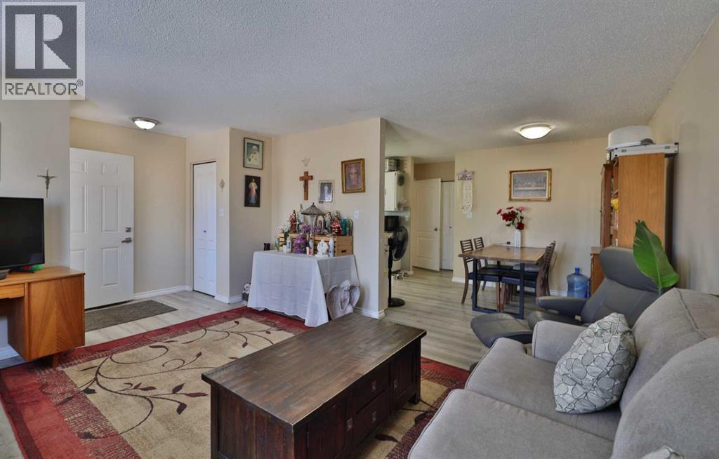 6403a 49 Avenue, Camrose, Alberta  T4V 0P6 - Photo 8 - A2299193