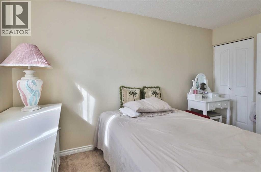 6403a 49 Avenue, Camrose, Alberta  T4V 0P6 - Photo 17 - A2299193