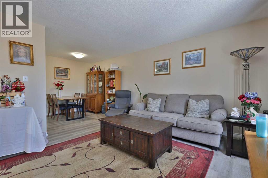 6403a 49 Avenue, Camrose, Alberta  T4V 0P6 - Photo 6 - A2299193