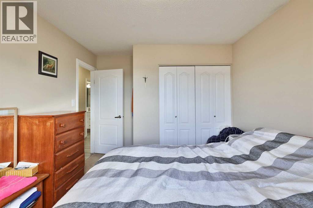 6403a 49 Avenue, Camrose, Alberta  T4V 0P6 - Photo 19 - A2299193