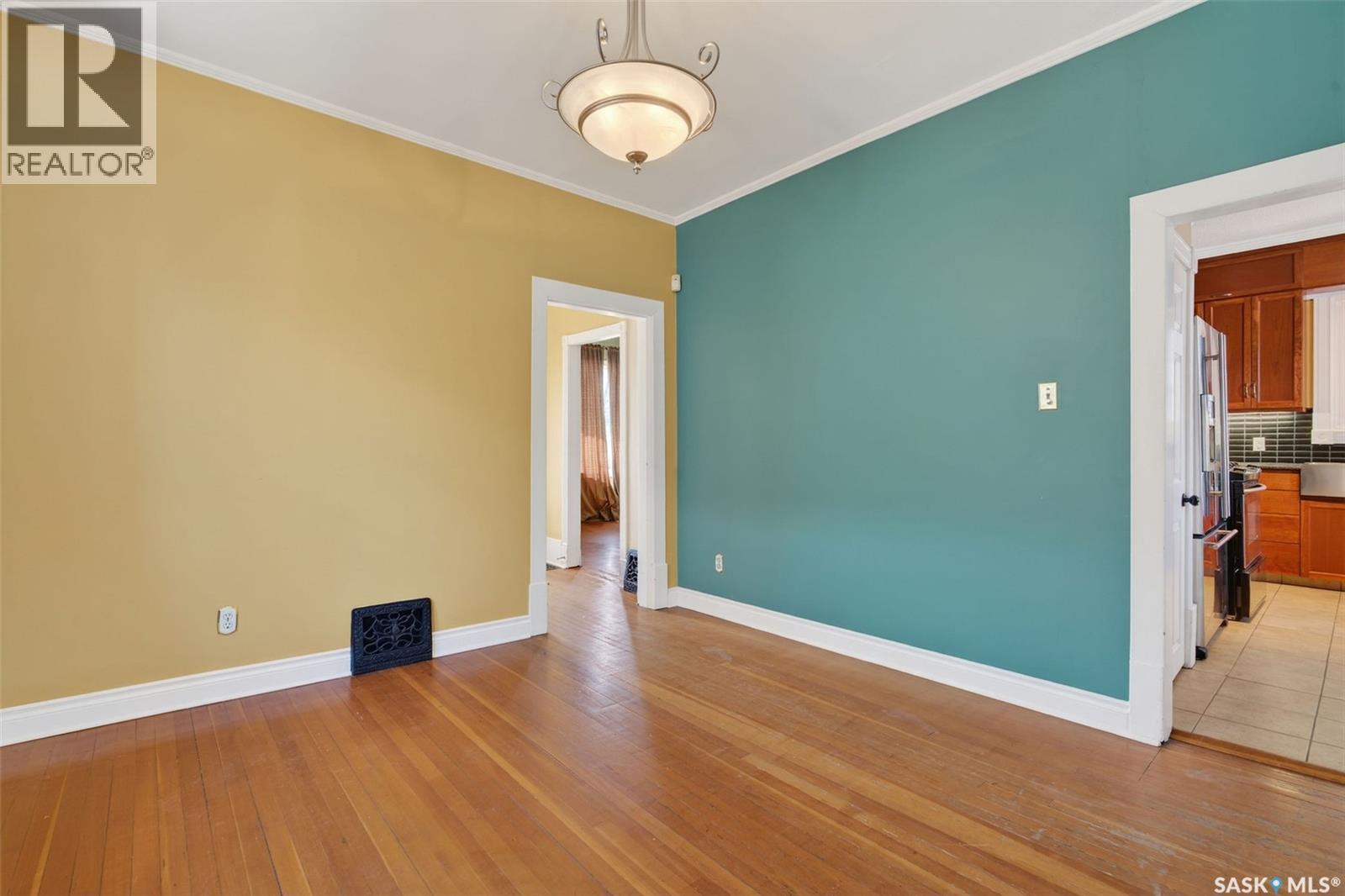 408 10th Street E, Prince Albert, Saskatchewan  S6V 0Z4 - Photo 10 - SK032176