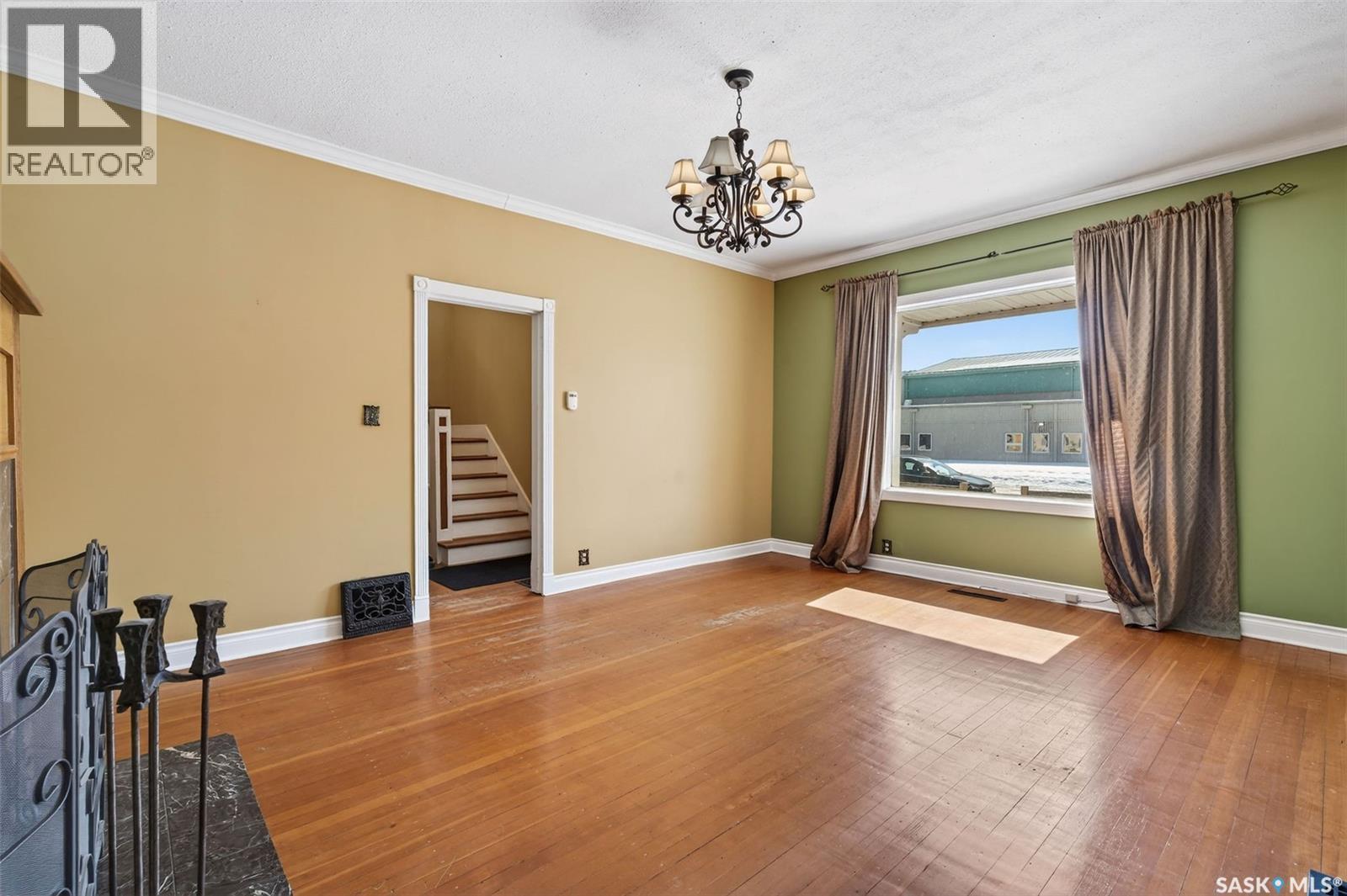 408 10th Street E, Prince Albert, Saskatchewan  S6V 0Z4 - Photo 5 - SK032176