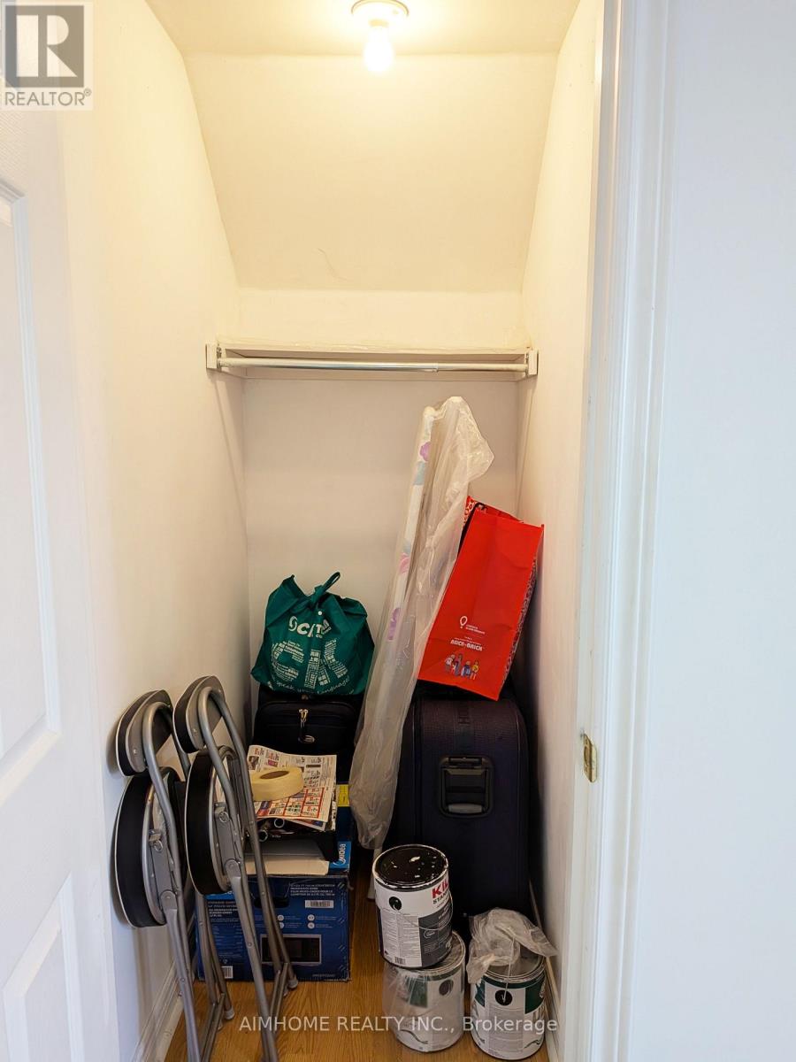 74 Sunway Square, Markham (Raymerville), Ontario  L3P 7X5 - Photo 44 - N12955456