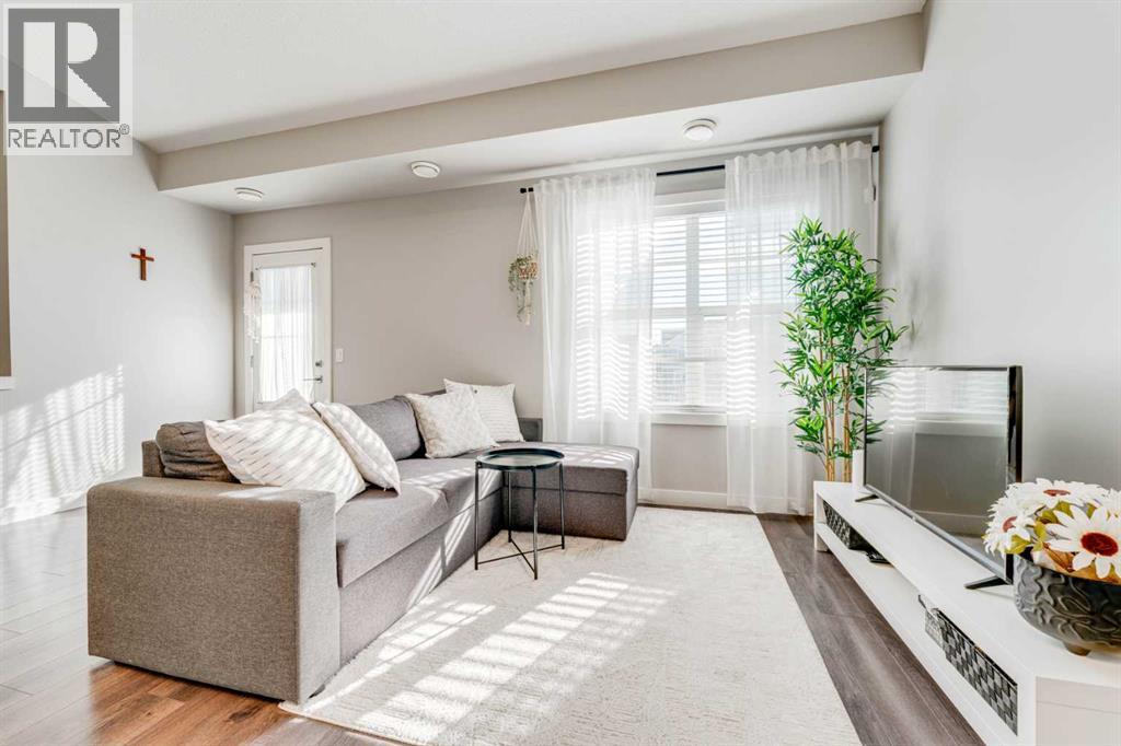 165 Evanscrest Gardens NW, Calgary, Alberta  T3P 0S1 - Photo 11 - A2287166