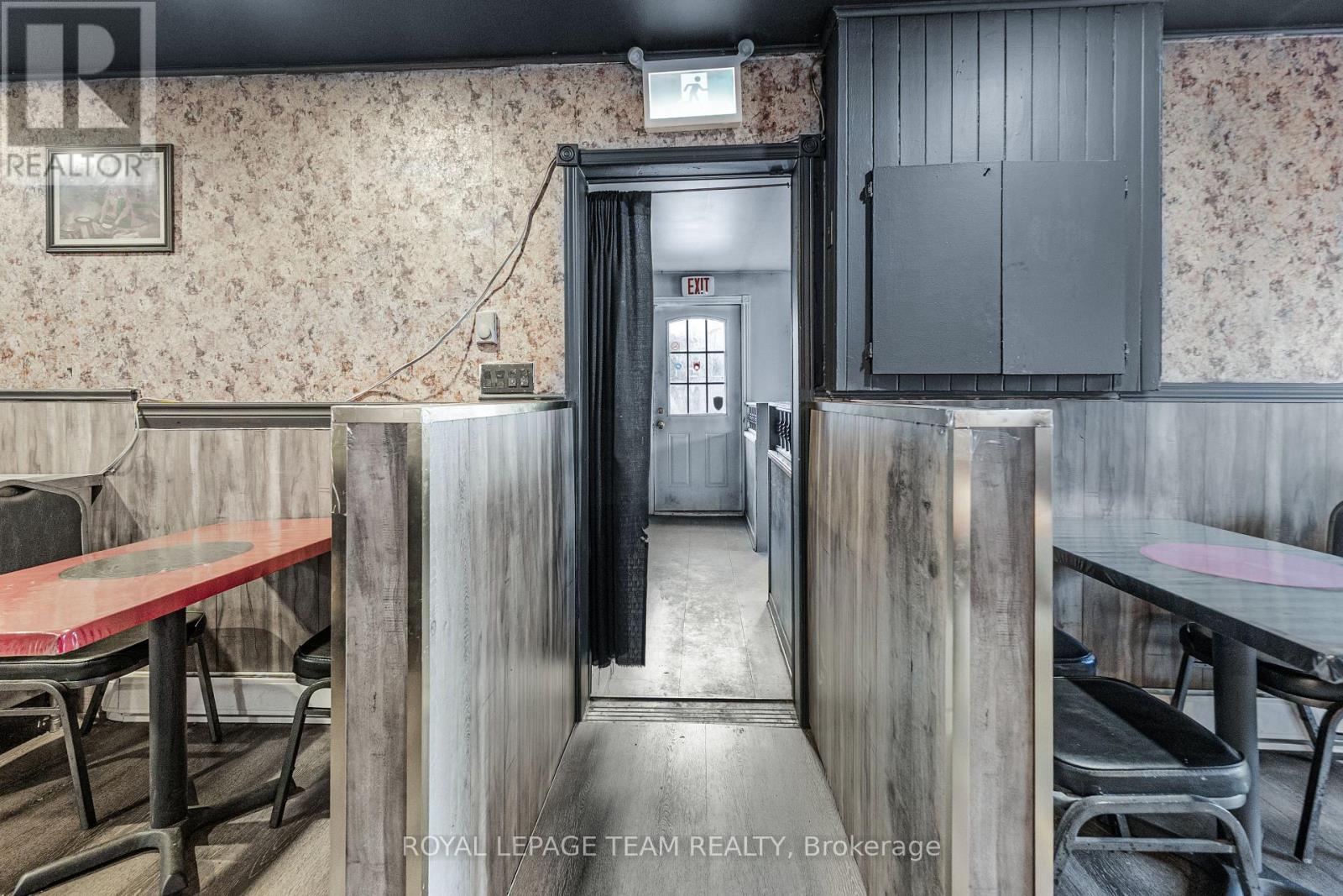 655 Laurier Street, Clarence-Rockland, Ontario  K4K 1E7 - Photo 14 - X12962332