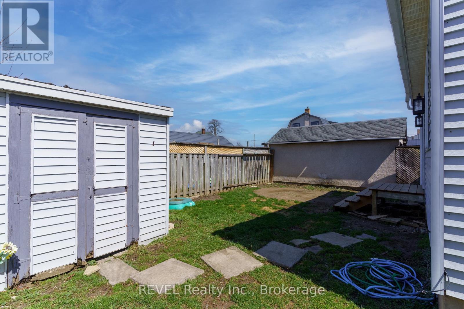 24 Lyndon Street W, Thorold, Ontario  L2V 3J7 - Photo 23 - X12962322