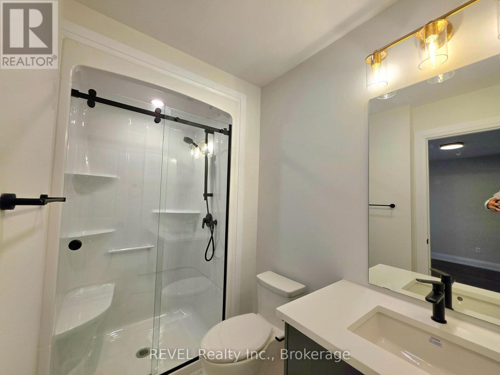 6438 Sunshine Common, Niagara Falls, Ontario  L2G 0E4 - Photo 16 - X12962336