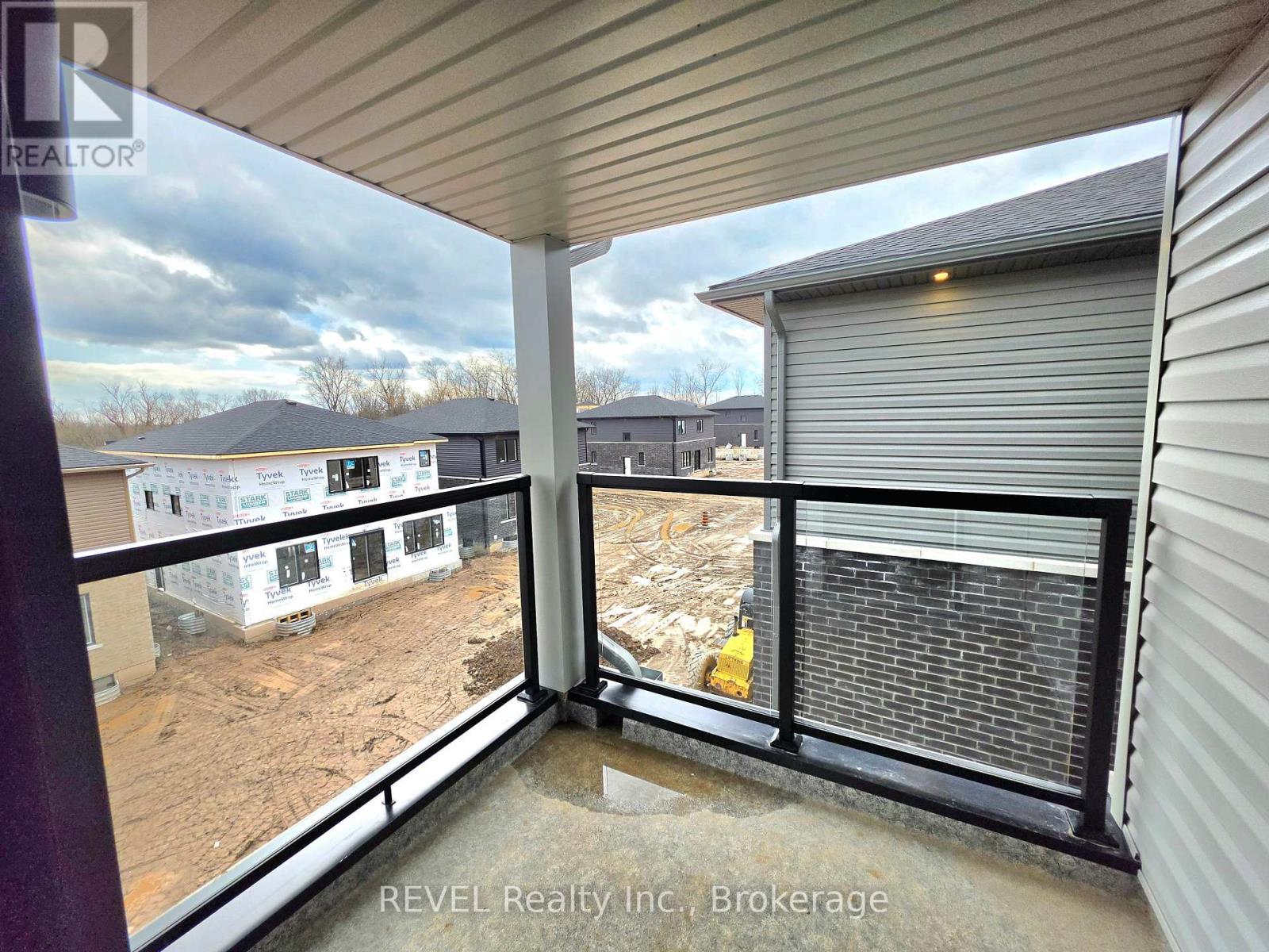 6438 Sunshine Common, Niagara Falls, Ontario  L2G 0E4 - Photo 18 - X12962336