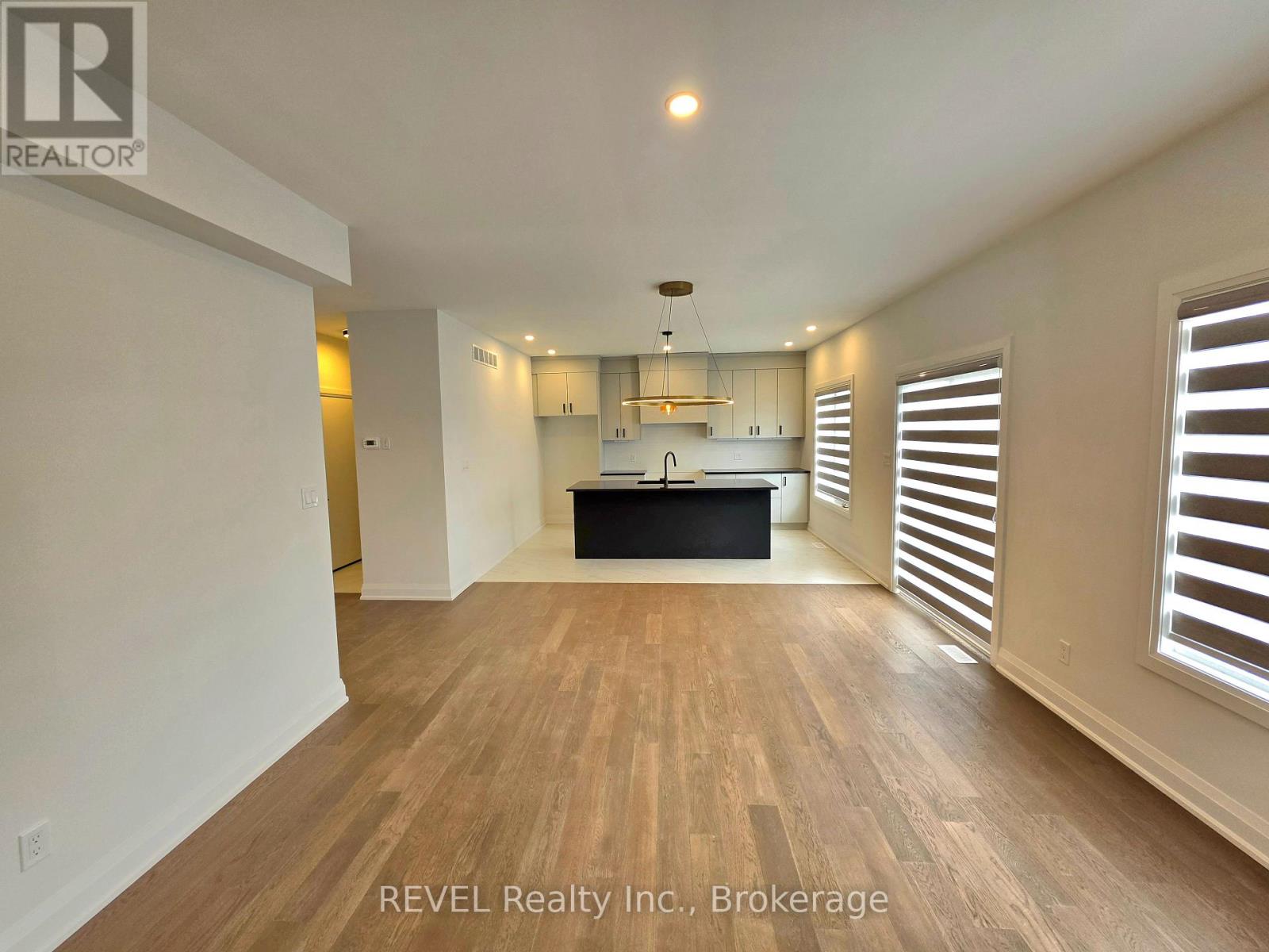 6370 Sunshine Common, Niagara Falls, Ontario  L2G 0E4 - Photo 10 - X12962364