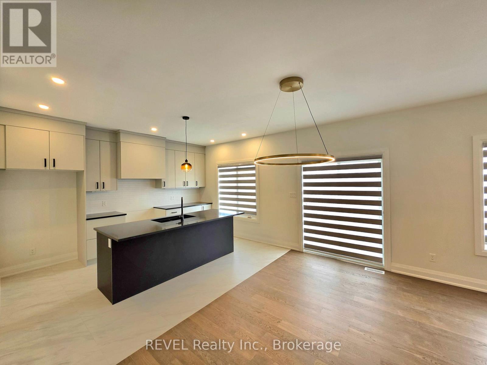 6370 Sunshine Common, Niagara Falls, Ontario  L2G 0E4 - Photo 7 - X12962364