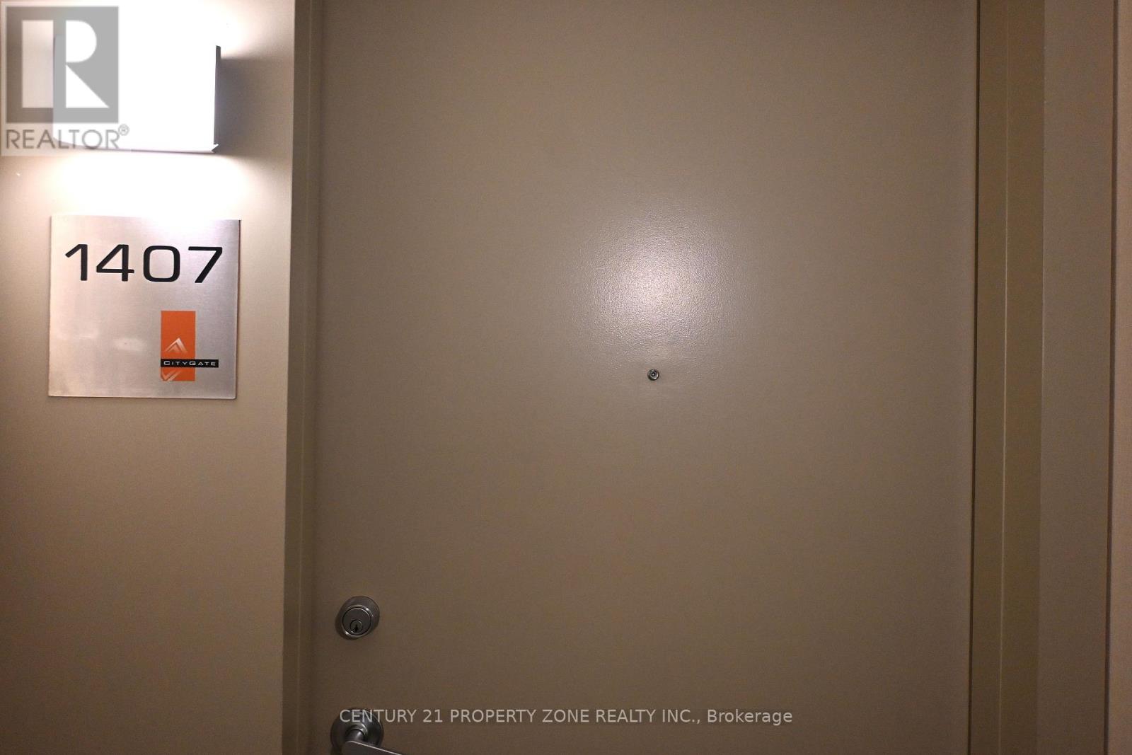 1407 - 220 Burnhamthorpe Road W, Mississauga, Ontario  L5B 4N4 - Photo 2 - W12951714