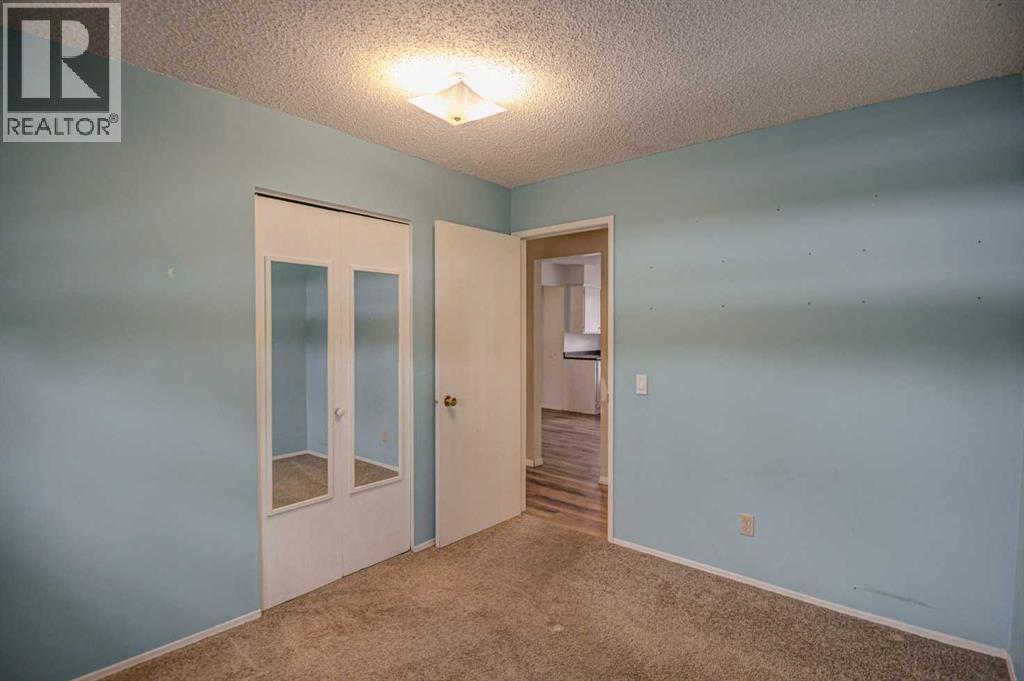 12120 Lake Michigan Road SE, Calgary, Alberta  T2J 3G3 - Photo 10 - A2298858