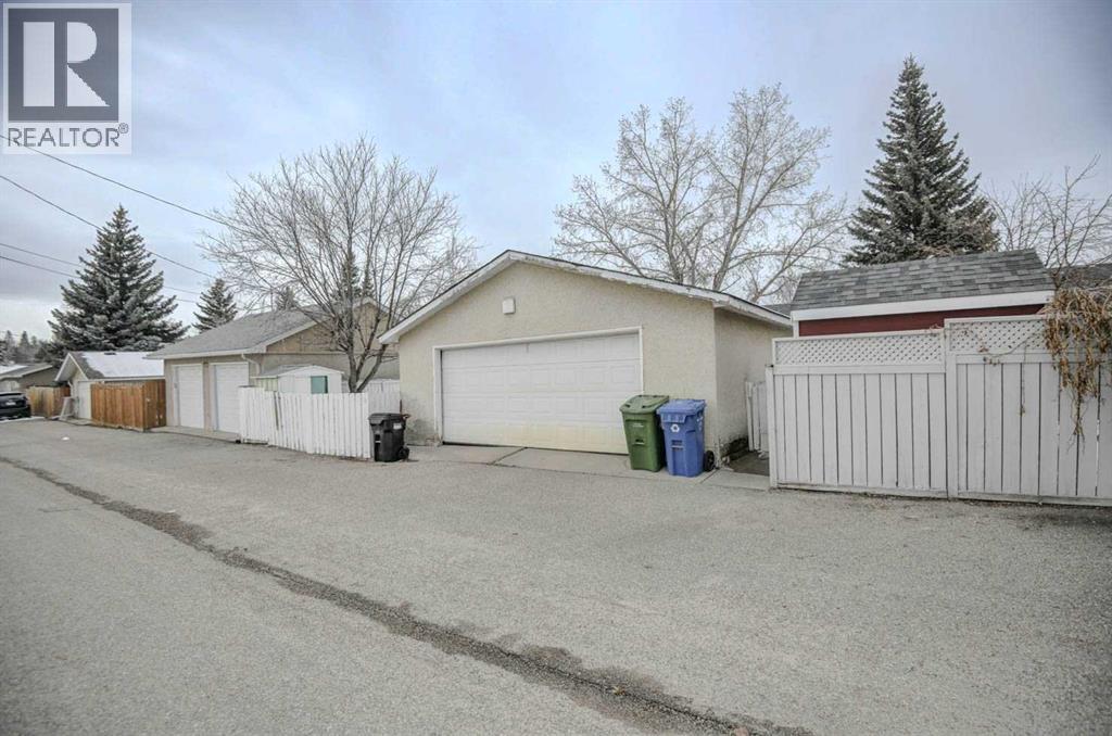 12120 Lake Michigan Road SE, Calgary, Alberta  T2J 3G3 - Photo 23 - A2298858