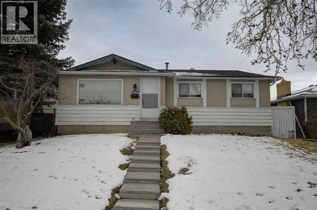 12120 Lake Michigan Road SE, Calgary, Alberta