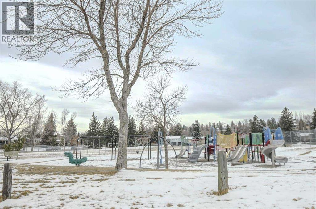 12120 Lake Michigan Road SE, Calgary, Alberta  T2J 3G3 - Photo 2 - A2298858