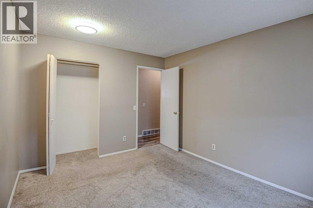 12120 Lake Michigan Road SE, Calgary, Alberta  T2J 3G3 - Photo 14 - A2298858