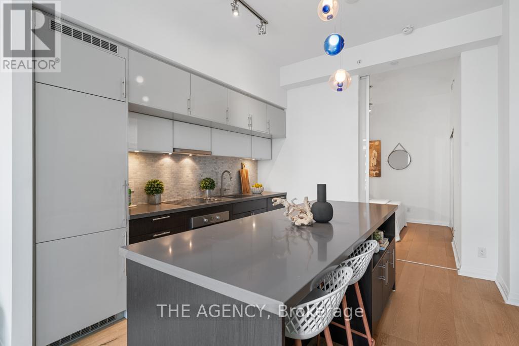 3305 - 8 Mercer Street, Toronto, Ontario  M5V 0C4 - Photo 16 - C12962366