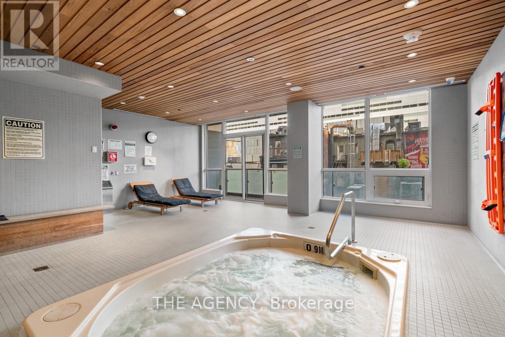 3305 - 8 Mercer Street, Toronto, Ontario  M5V 0C4 - Photo 30 - C12962366