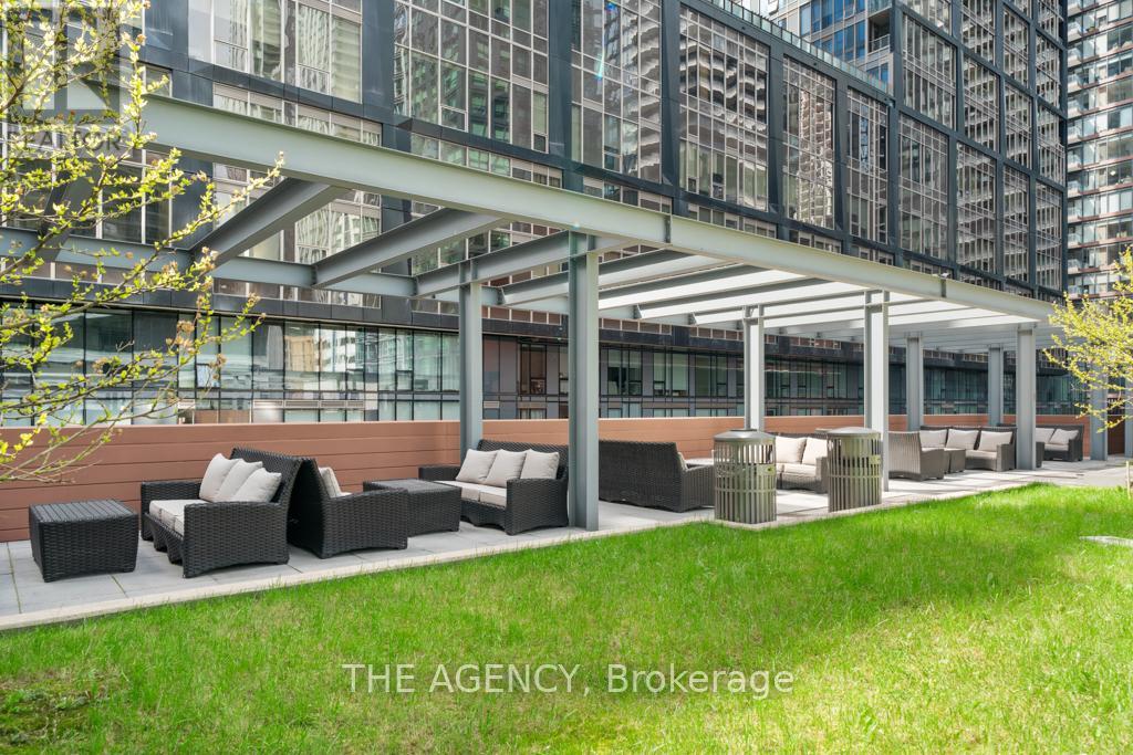 3305 - 8 Mercer Street, Toronto, Ontario  M5V 0C4 - Photo 35 - C12962366