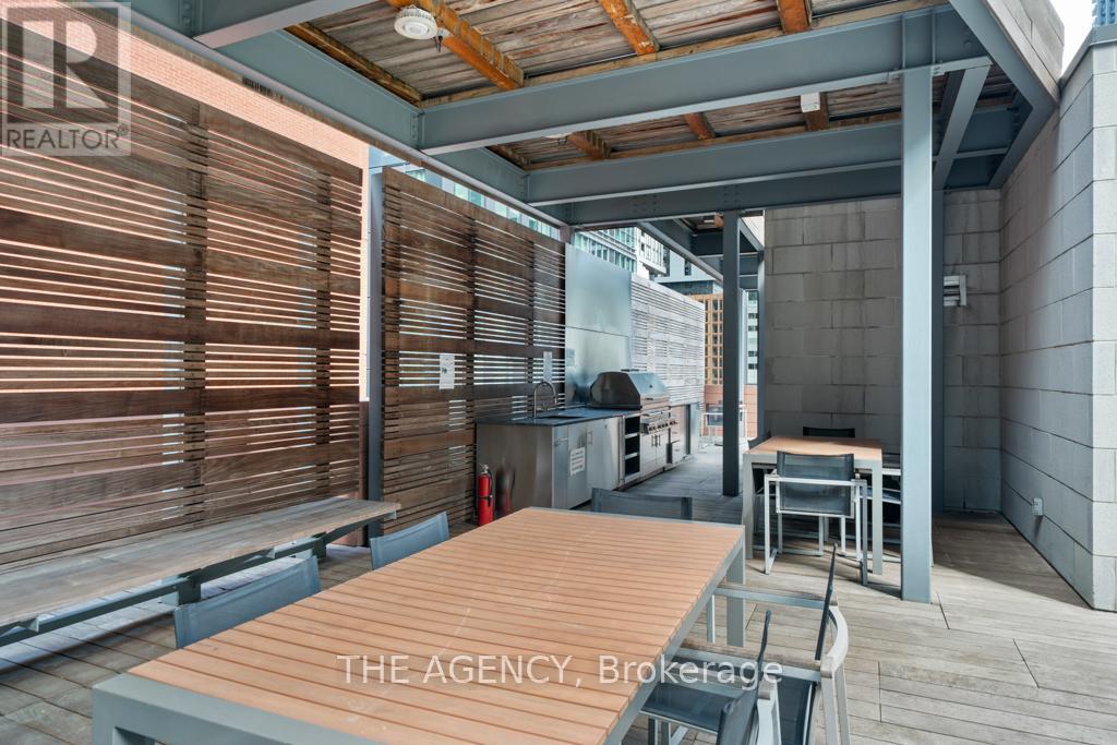 3305 - 8 Mercer Street, Toronto, Ontario  M5V 0C4 - Photo 37 - C12962366