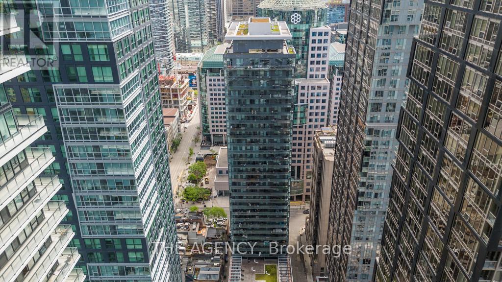 3305 - 8 Mercer Street, Toronto, Ontario  M5V 0C4 - Photo 4 - C12962366
