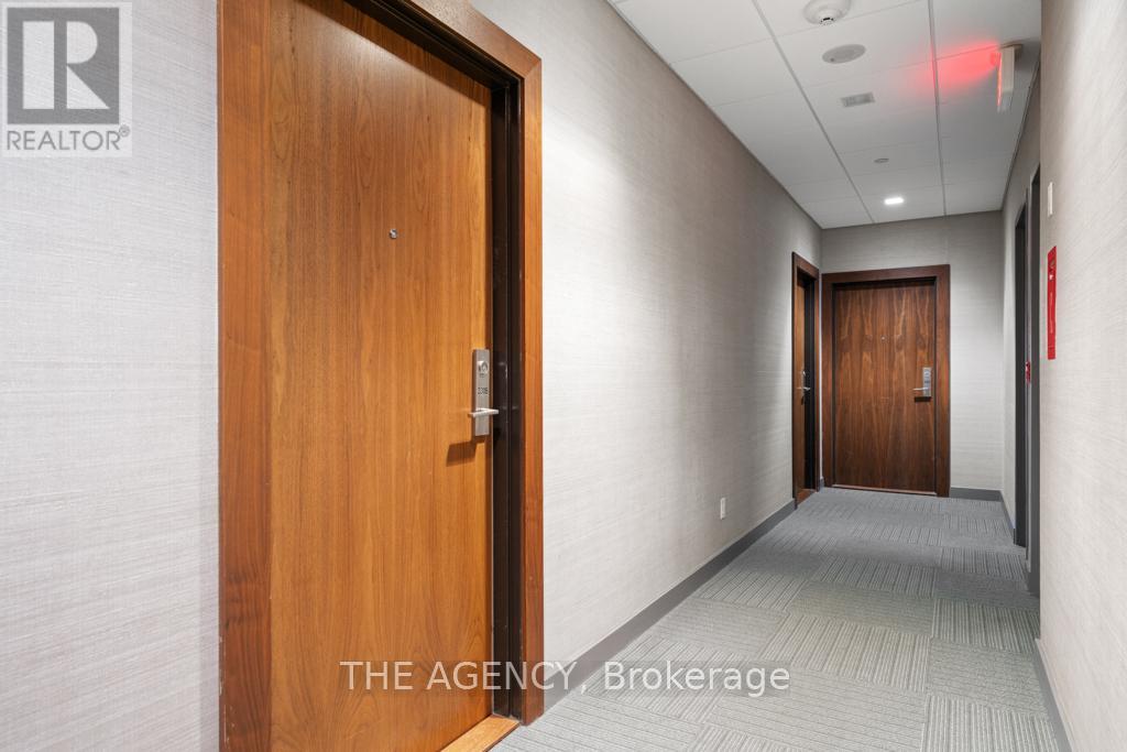 3305 - 8 Mercer Street, Toronto, Ontario  M5V 0C4 - Photo 7 - C12962366