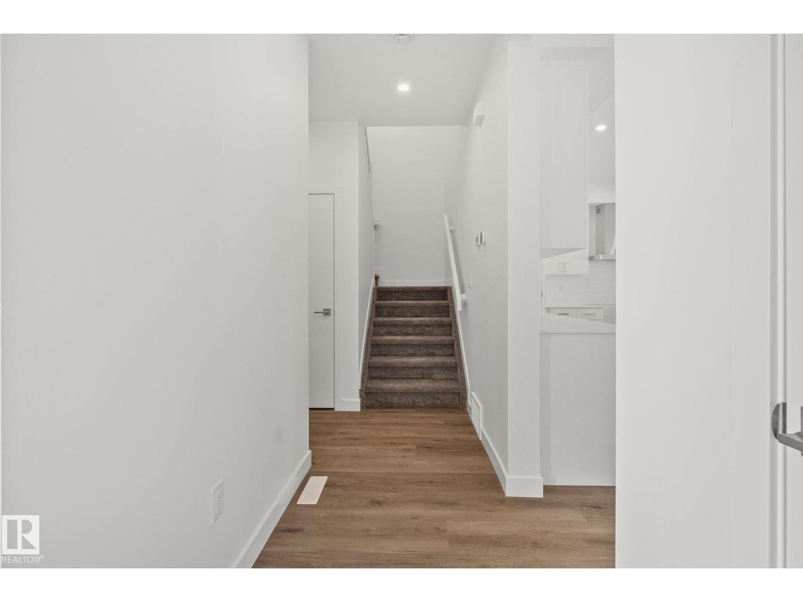 128 Royal Street, St. Albert, Alberta  T8N 8C9 - Photo 13 - E4480828