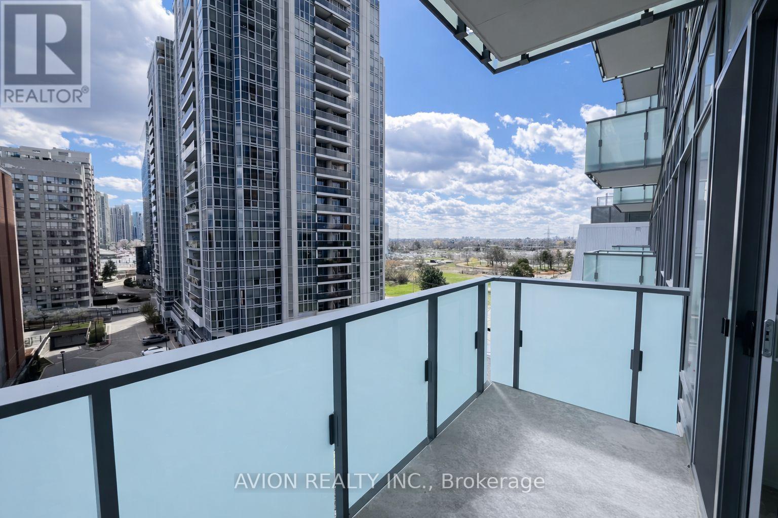 S811 - 8 Olympic Garden Drive, Toronto, Ontario  M2M 0B9 - Photo 10 - C12962230