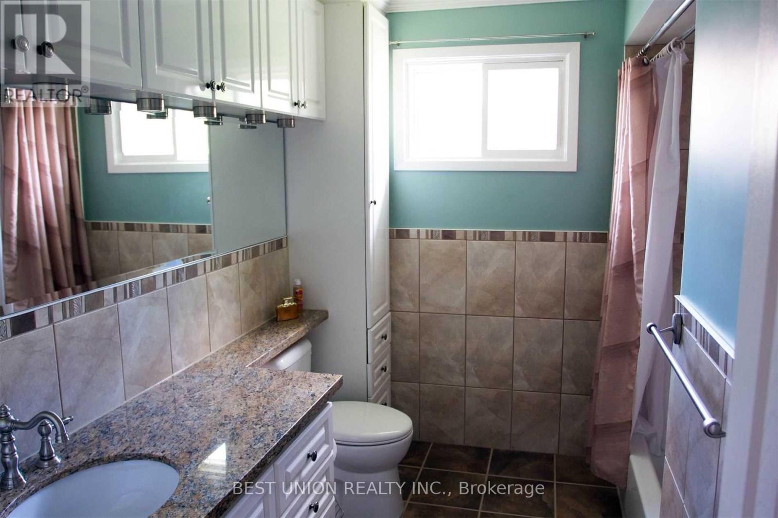 2636 Crystalburn Avenue, Mississauga, Ontario  L5B 2N8 - Photo 11 - W12962356