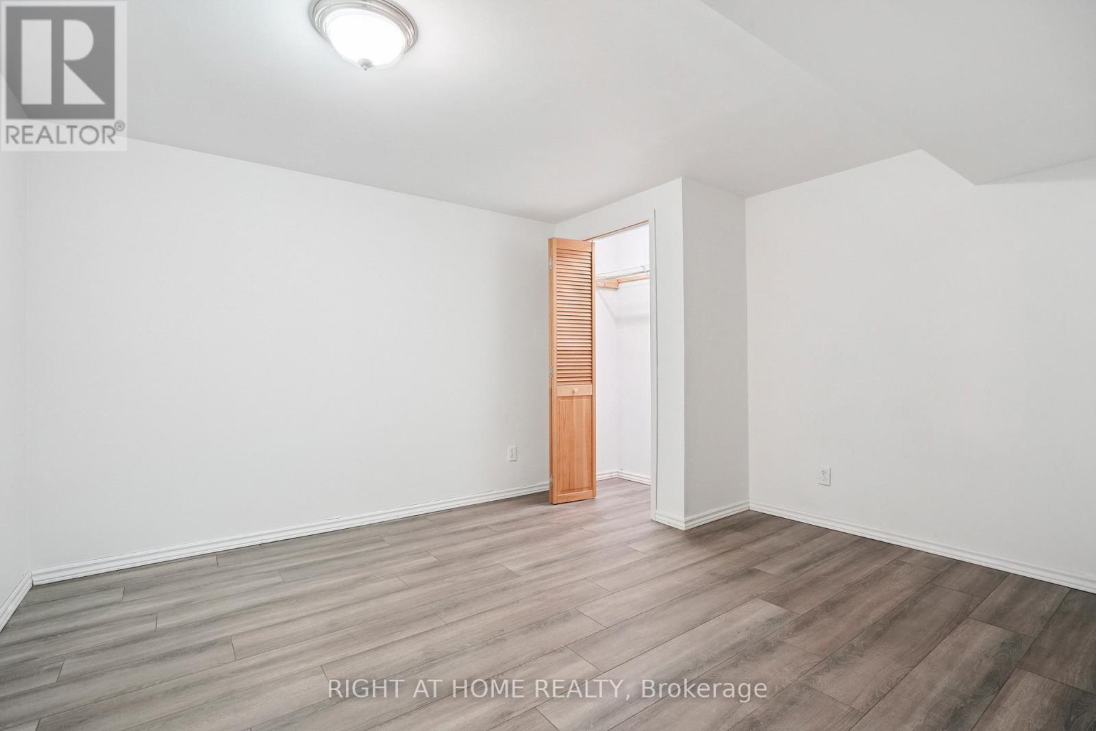 309 Amberly Boulevard, Hamilton, Ontario  L9G 4B6 - Photo 29 - X12962318