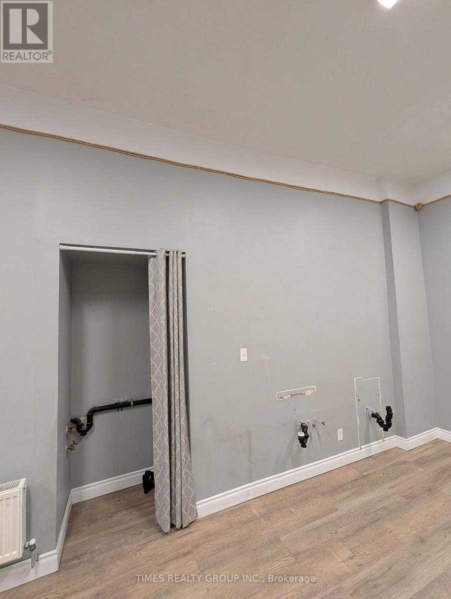 260 8th Street E, Owen Sound, Ontario N4K 1L1 - Photo 15 - X12962350