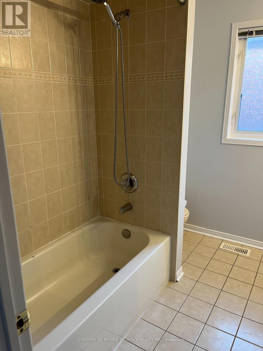 3532 Southwick Street, Mississauga, Ontario  L5M 7L6 - Photo 25 - W12961206