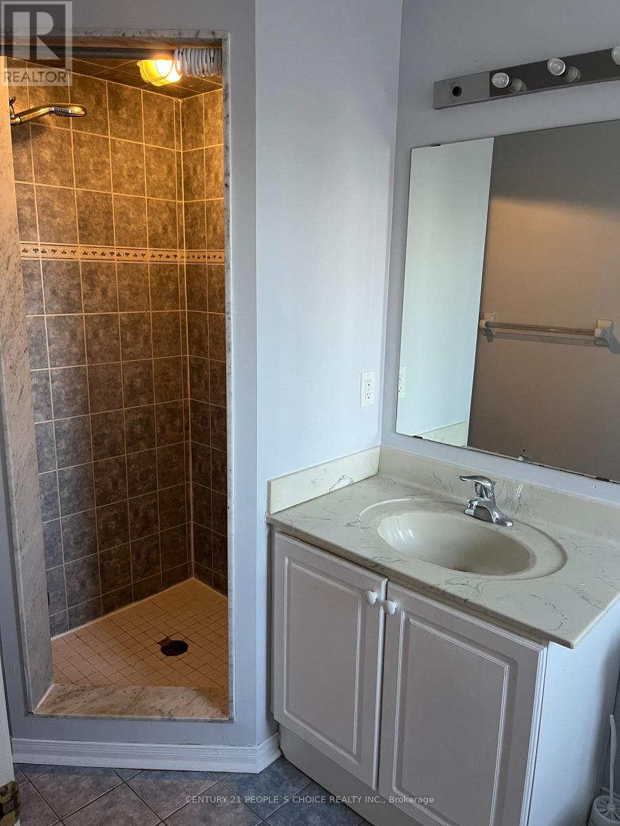 3532 Southwick Street, Mississauga, Ontario  L5M 7L6 - Photo 21 - W12961206