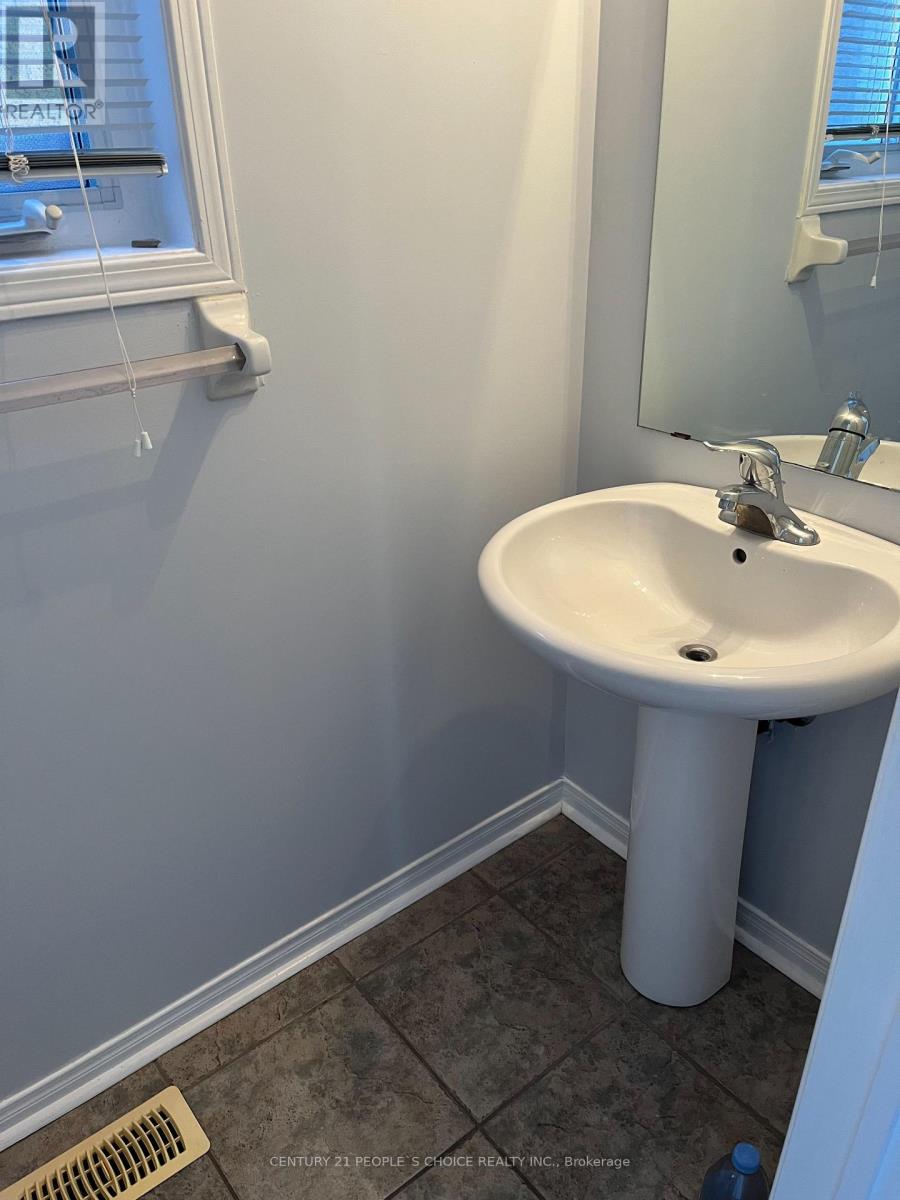 3532 Southwick Street, Mississauga, Ontario  L5M 7L6 - Photo 7 - W12961206