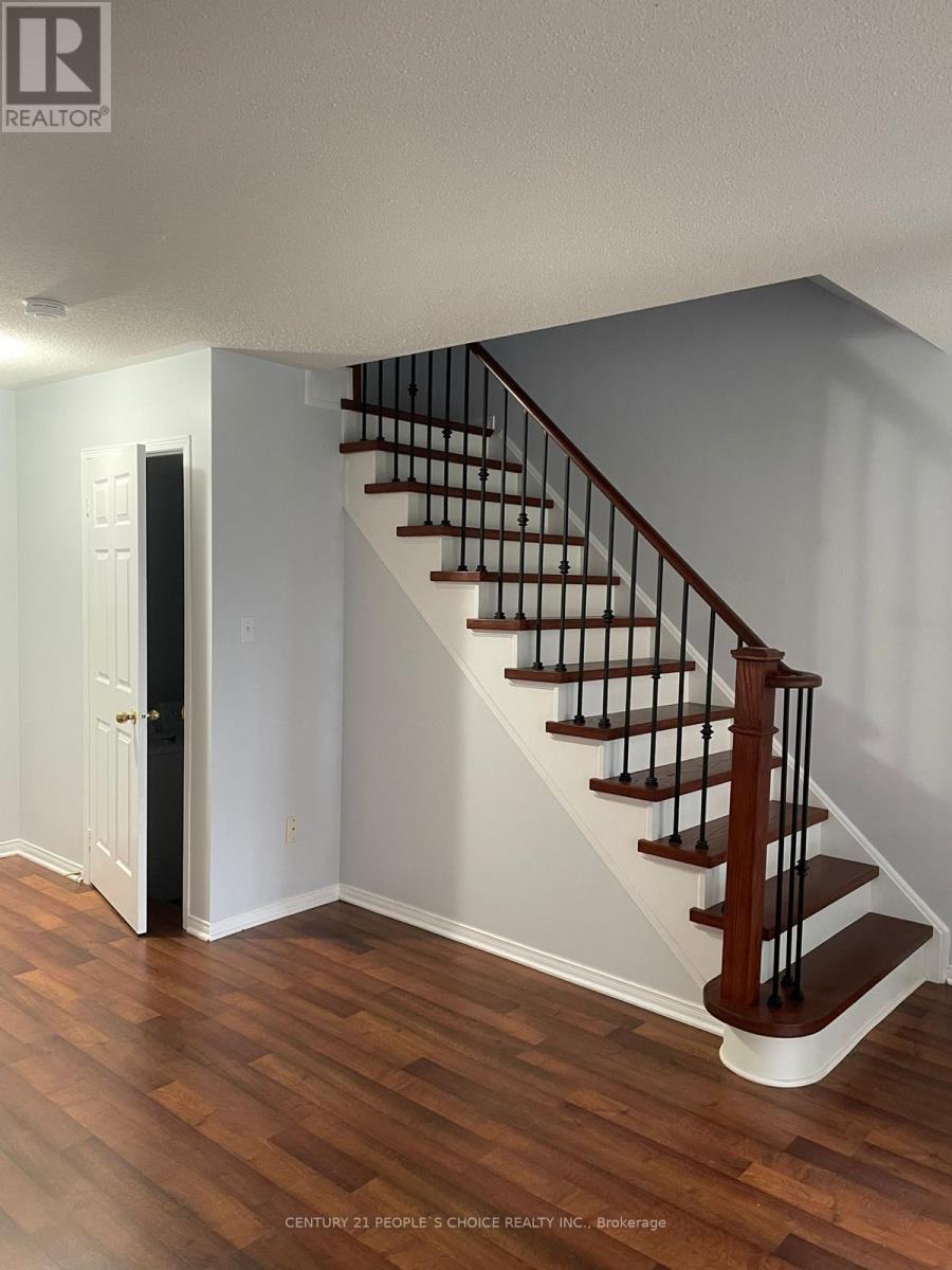 3532 Southwick Street, Mississauga, Ontario  L5M 7L6 - Photo 9 - W12961206