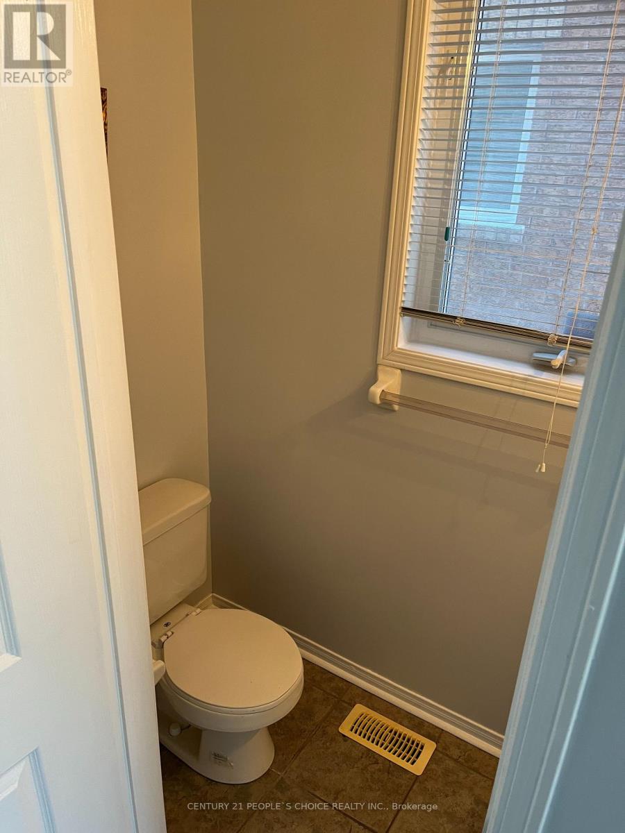 3532 Southwick Street, Mississauga, Ontario  L5M 7L6 - Photo 6 - W12961206