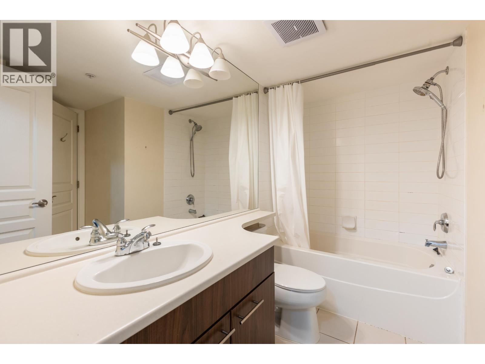 108 4788 Brentwood Dr, Burnaby, British Columbia  V5C 0C5 - Photo 9 - R3107154