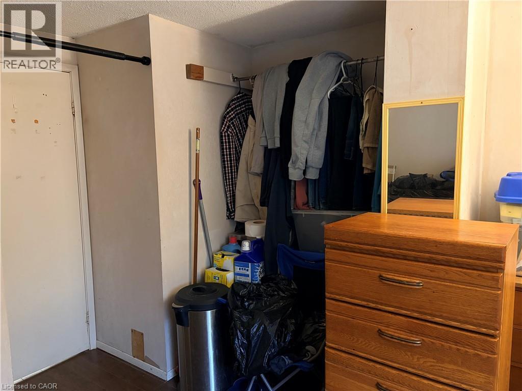 249 Cedarbrae Avenue Unit# 1, Waterloo, Ontario  N2L 4S8 - Photo 20 - 40817602